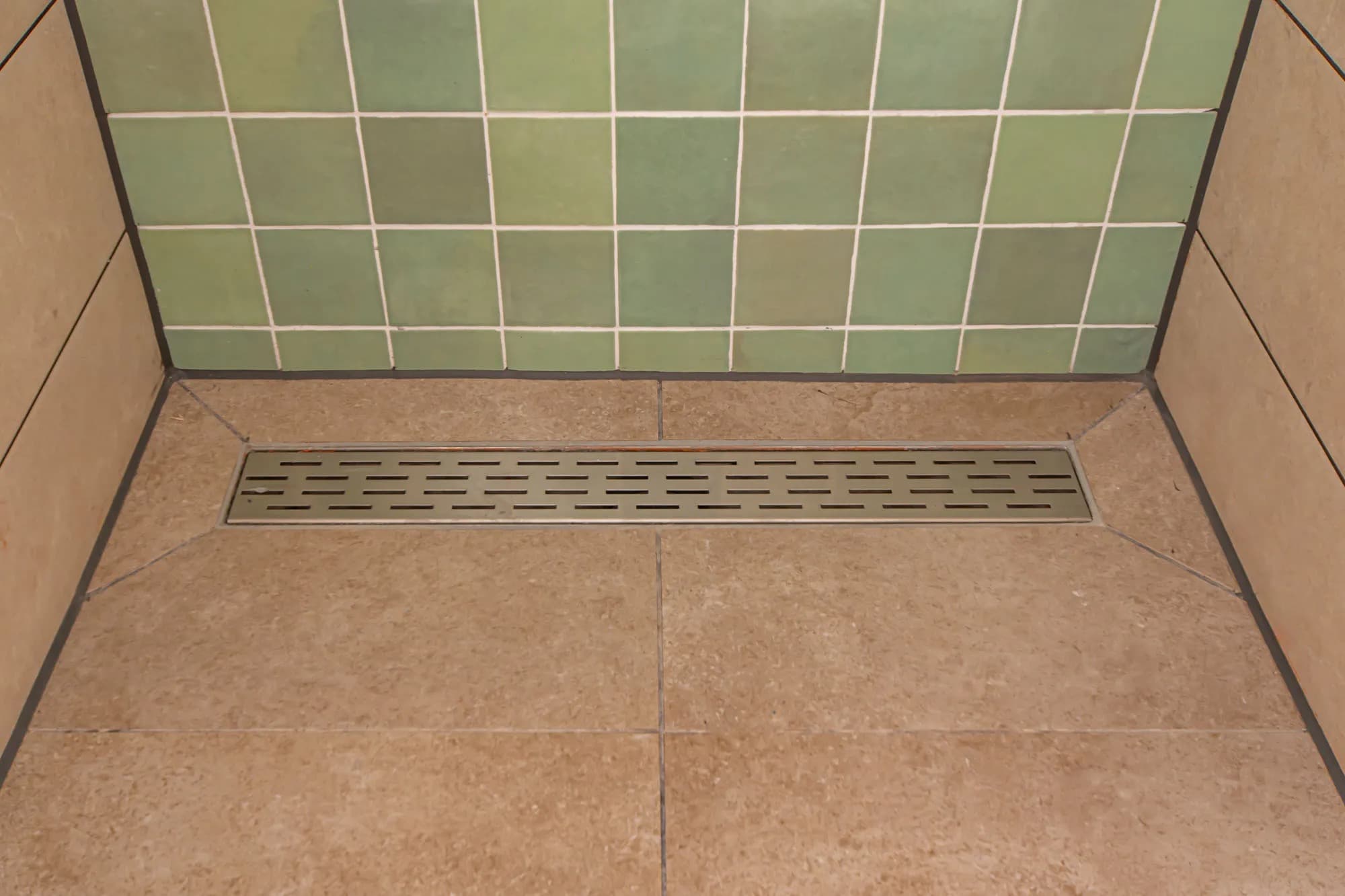 Wandtegels plaatsen door Keistad Tegelwerken